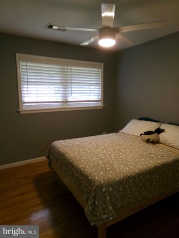 301 CEDAR LN, Annapolis, MD 21403