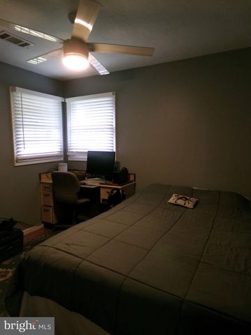 301 CEDAR LN, Annapolis, MD 21403