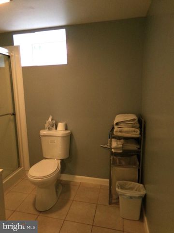 301 CEDAR LN, Annapolis, MD 21403