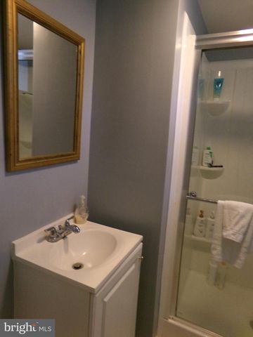 301 CEDAR LN, Annapolis, MD 21403