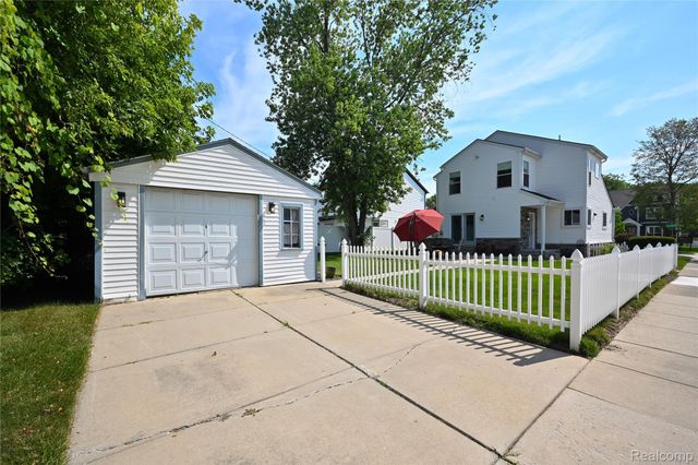 3803 Linwood Avenue, Royal Oak, MI 48073