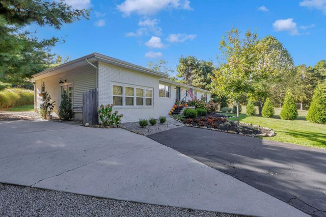 10889 Ridge Road SW, Amanda, OH 43102