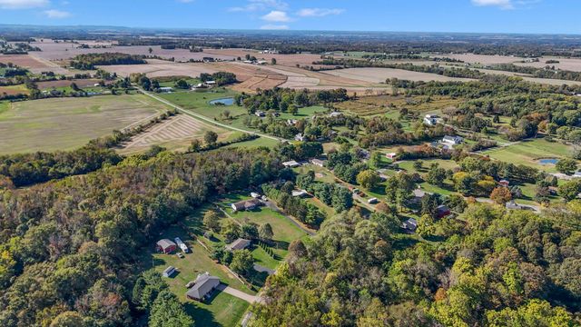 10889 Ridge Road SW, Amanda, OH 43102