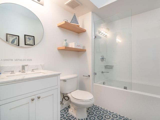 1330 West Ave 711, Miami Beach, FL 33139