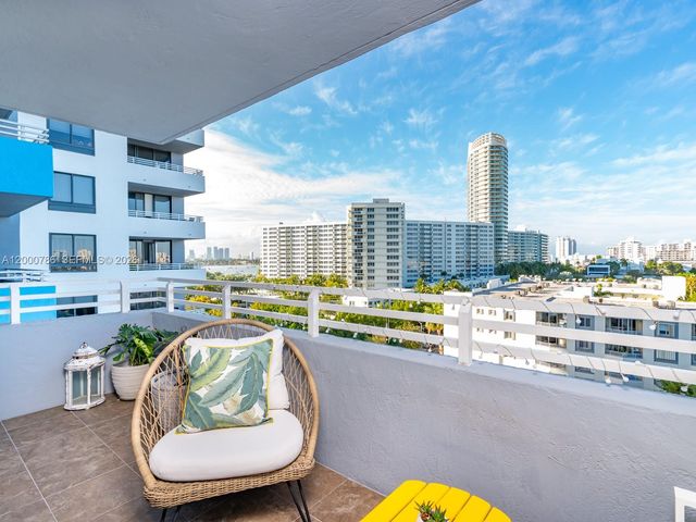 1330 West Ave 711, Miami Beach, FL 33139