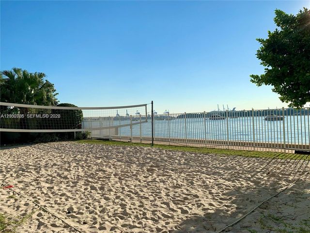 1330 West Ave 711, Miami Beach, FL 33139