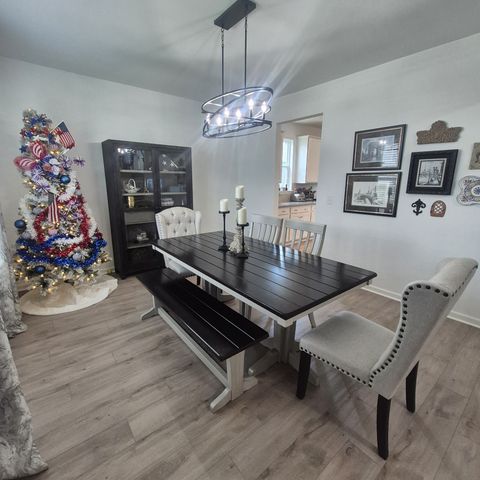 205 Gunnersbury Dr, Lebanon, TN 37087