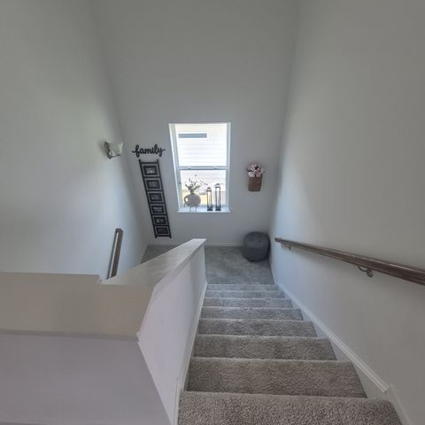 205 Gunnersbury Dr, Lebanon, TN 37087
