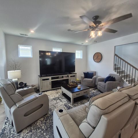 205 Gunnersbury Dr, Lebanon, TN 37087