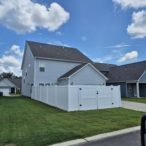 205 Gunnersbury Dr, Lebanon, TN 37087