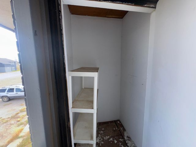 105 Pecos Place, Plainview, TX 79072