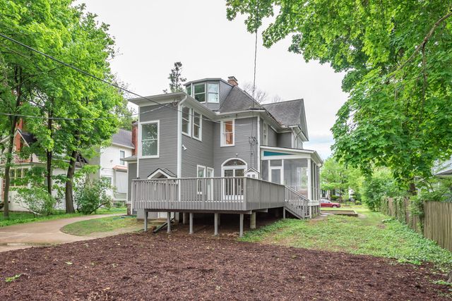 916 Olivia Avenue, Ann Arbor, MI 48104
