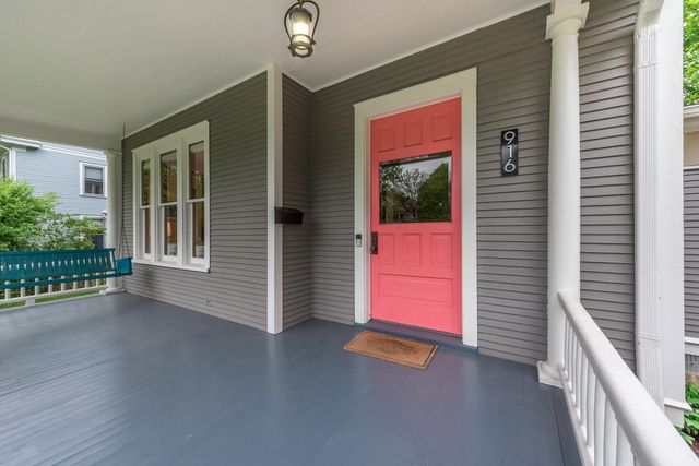 916 Olivia Avenue, Ann Arbor, MI 48104