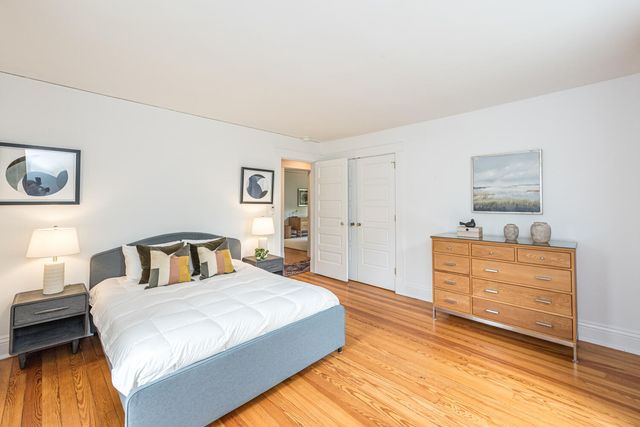 916 Olivia Avenue, Ann Arbor, MI 48104