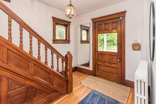 916 Olivia Avenue, Ann Arbor, MI 48104