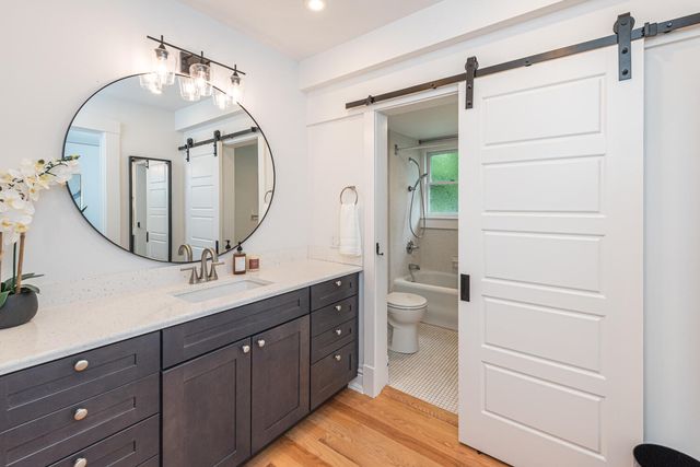 916 Olivia Avenue, Ann Arbor, MI 48104