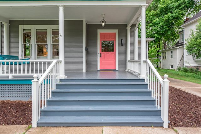 916 Olivia Avenue, Ann Arbor, MI 48104