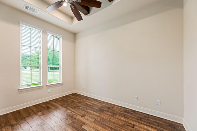 135 Gabriel VIS E, Georgetown, TX 78633