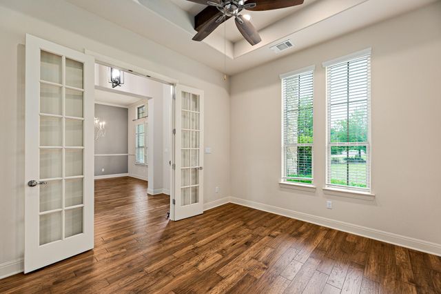 135 Gabriel VIS E, Georgetown, TX 78633