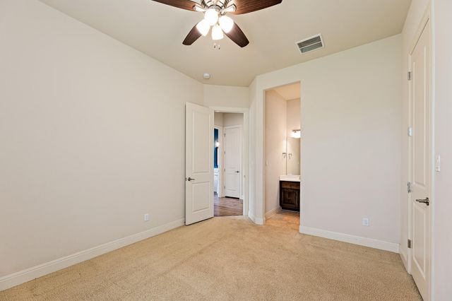 135 Gabriel VIS E, Georgetown, TX 78633