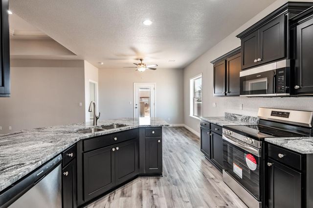 9648 N Prairie Drive, Kingman, AZ 86401