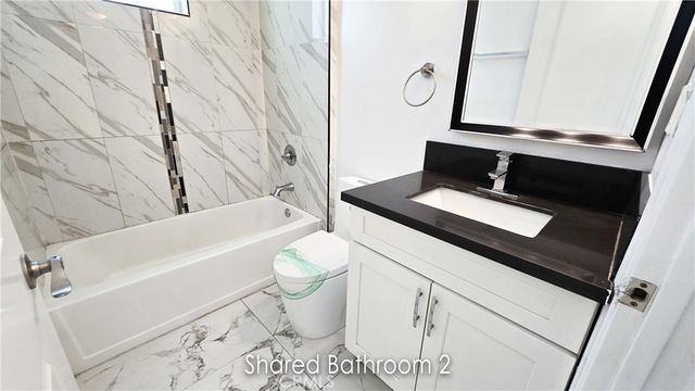 132 E 104th, Los Angeles, CA 90003