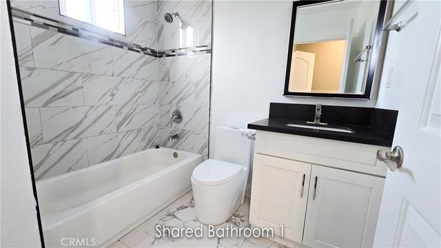 132 E 104th, Los Angeles, CA 90003