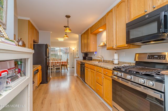 4 Pine Cone Lane, Howell, NJ 07731