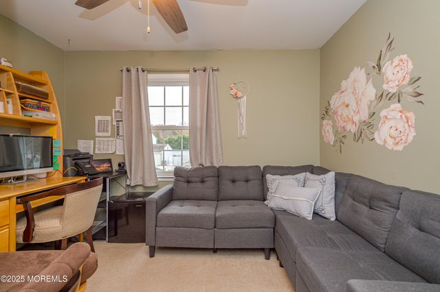 4 Pine Cone Lane, Howell, NJ 07731