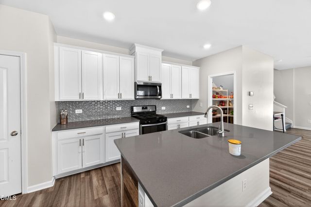 3418 Dropseed Drive, Apex, NC 27502