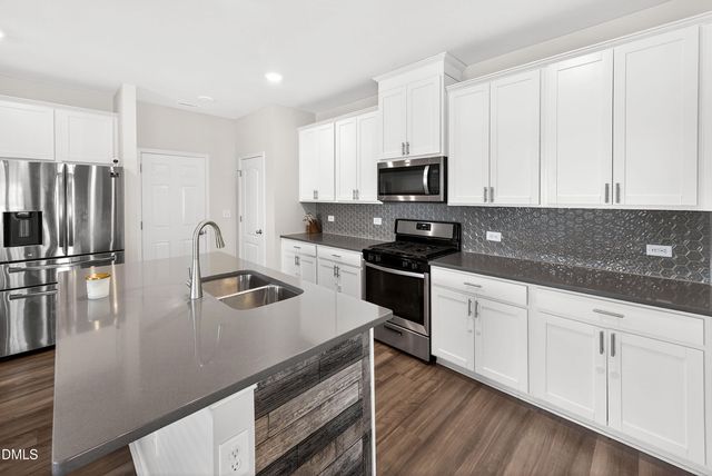 3418 Dropseed Drive, Apex, NC 27502