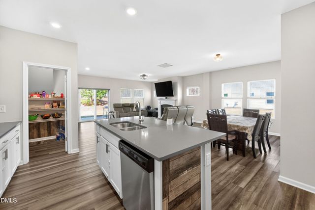 3418 Dropseed Drive, Apex, NC 27502