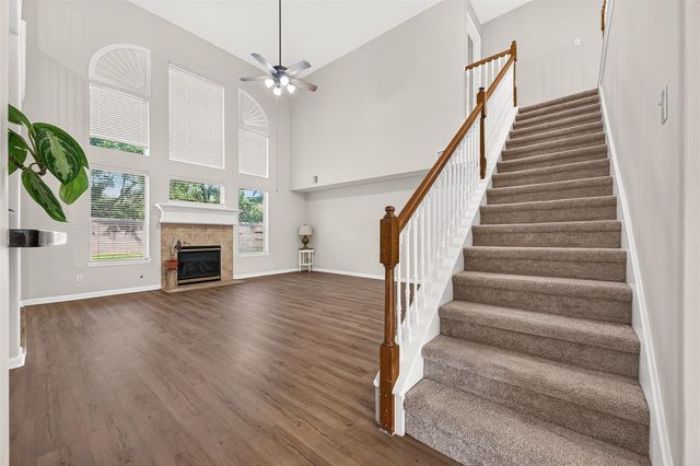 2022 Grand Willow Lane, Richmond, TX 77469
