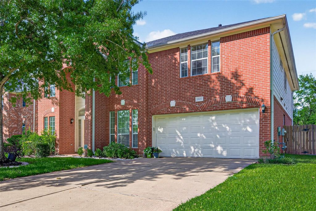 2022 Grand Willow Lane, Richmond, TX 77469