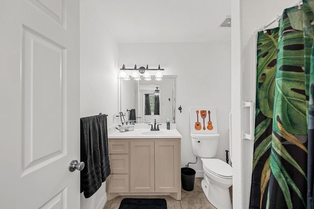 12707 28th Street, Santa Fe, TX 77510