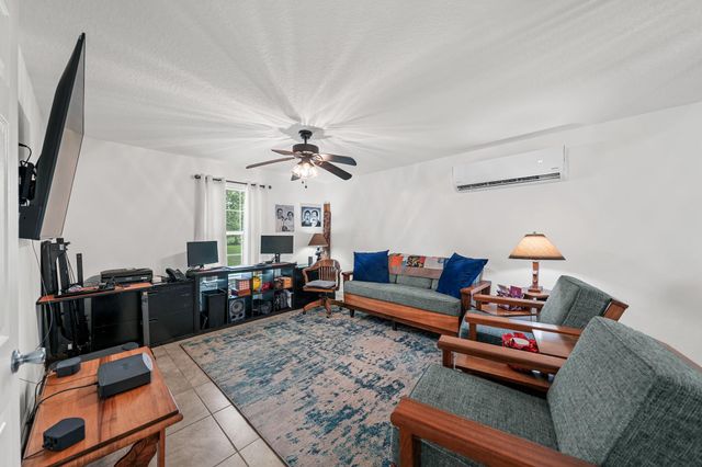 12707 28th Street, Santa Fe, TX 77510