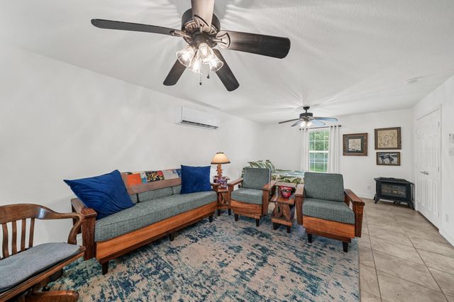 12707 28th Street, Santa Fe, TX 77510