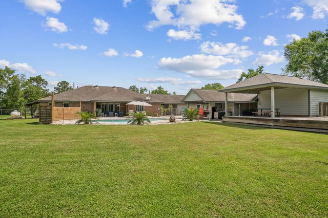 12707 28th Street, Santa Fe, TX 77510