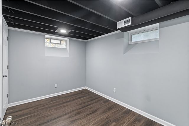 400 Elmwood Road, Bay Village, OH 44140