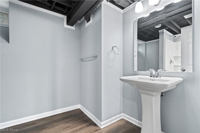 400 Elmwood Road, Bay Village, OH 44140