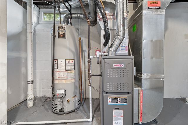 400 Elmwood Road, Bay Village, OH 44140