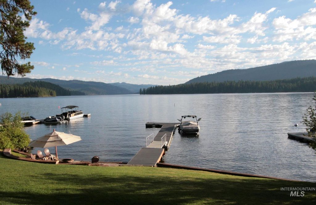 1400 Shady Lane Loop, McCall, ID 83638 photo 2