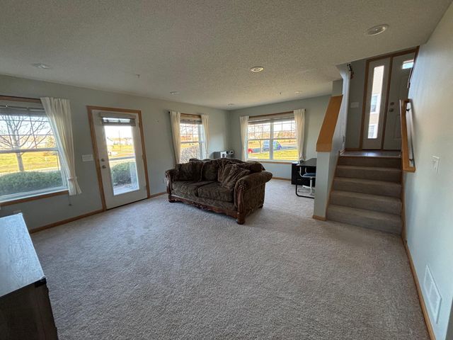 16592 72nd Court NE, Elk River, MN 55330