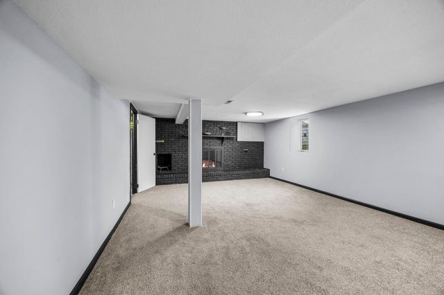 254 Arion Street E, West Saint Paul, MN 55118
