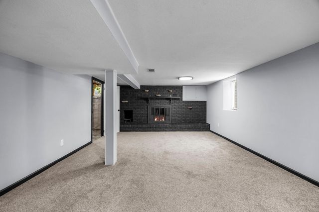 254 Arion Street E, West Saint Paul, MN 55118