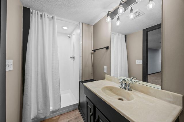 254 Arion Street E, West Saint Paul, MN 55118