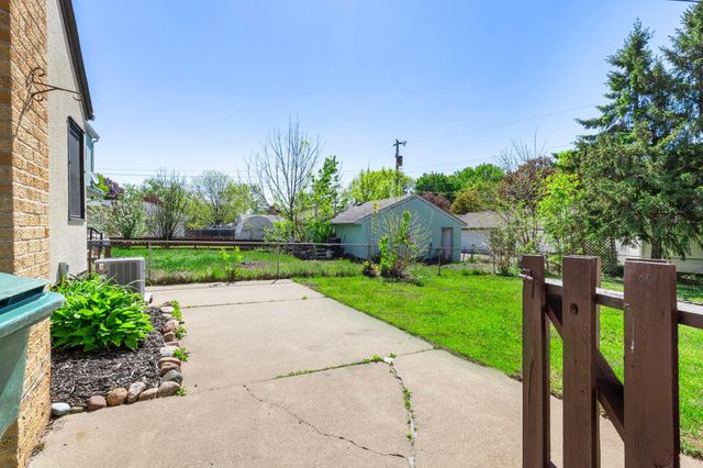 254 Arion Street E, West Saint Paul, MN 55118