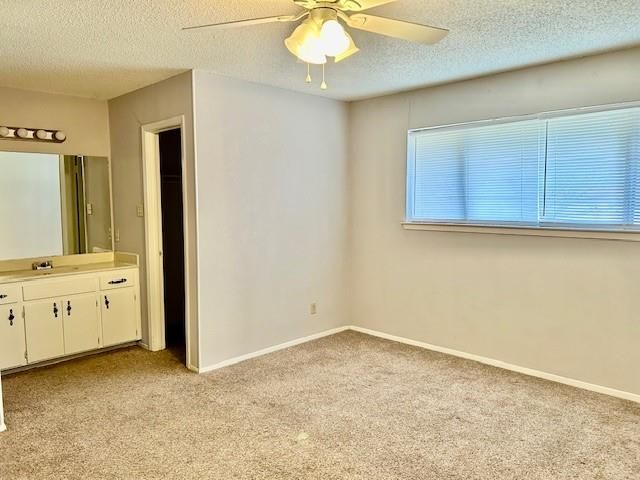 3413 Rocky Hollow TRL, Georgetown, TX 78628