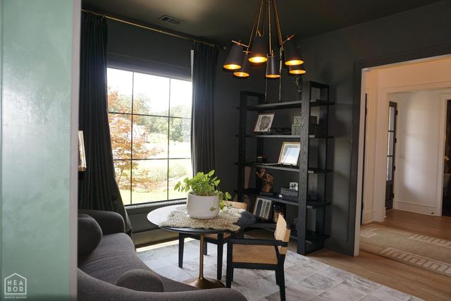 3420 Lake Pointe Drive, Jonesboro, AR 72404