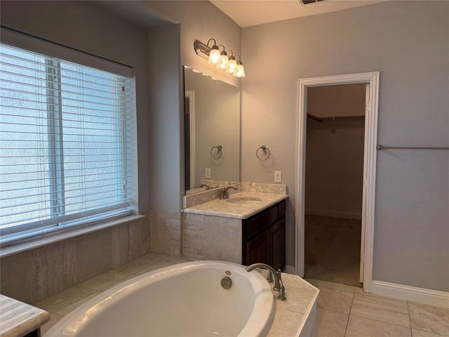 2417 Kingsgate Drive, Little Elm, TX 75068